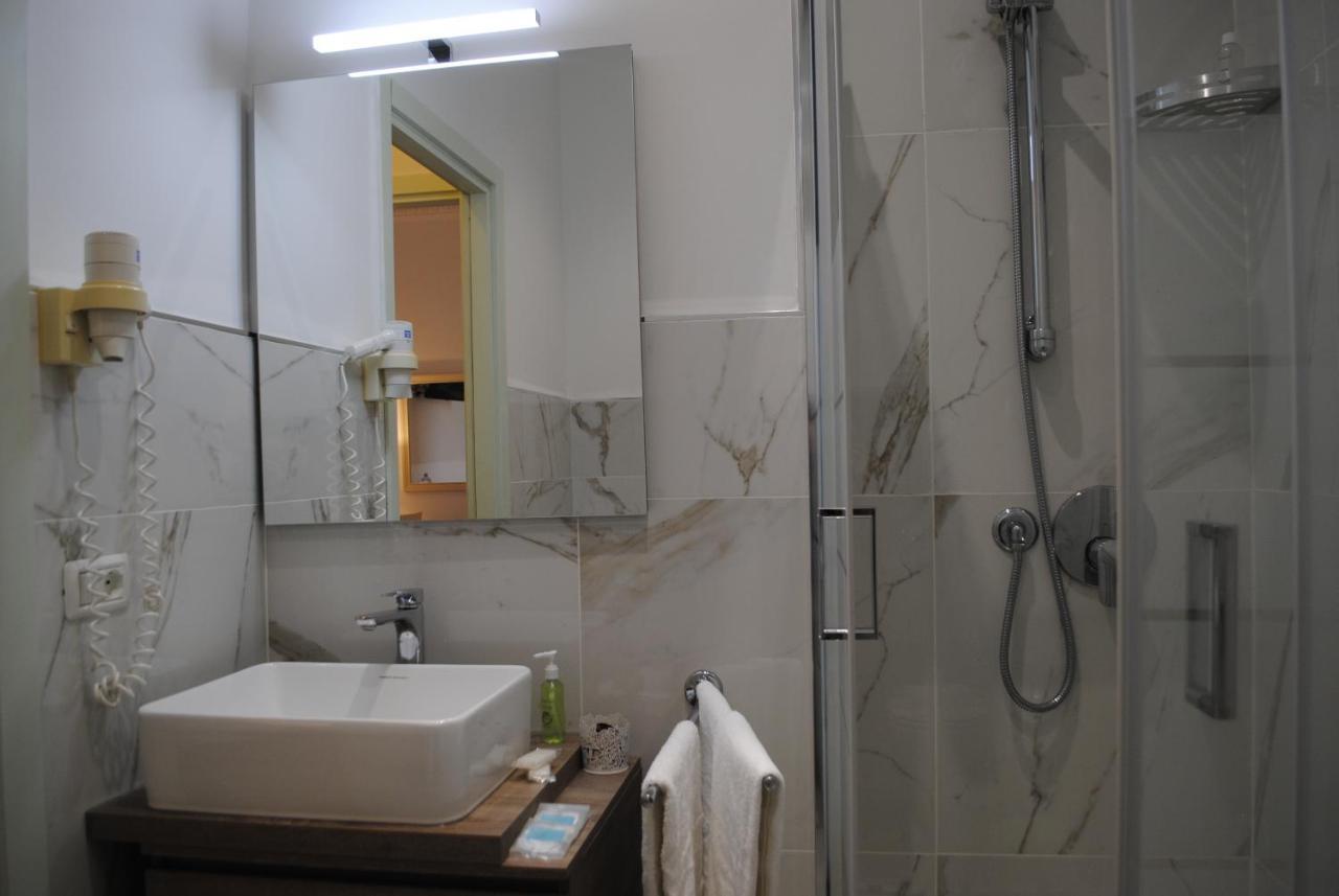 B&B Palazzo Sant'Alfano Катания Экстерьер фото